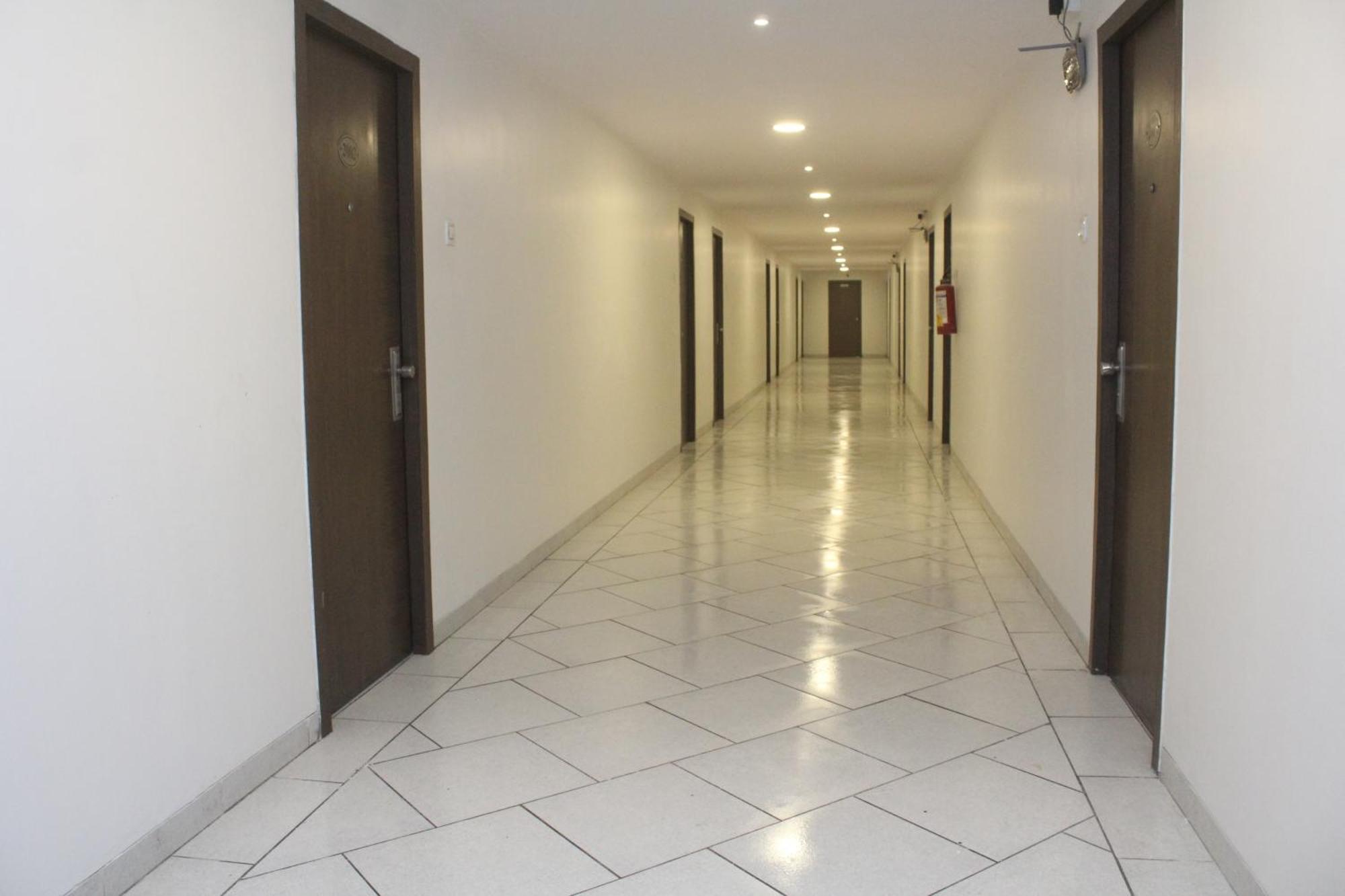 Hotel Western Court Boisar Экстерьер фото